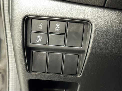Used 2018 Honda CR-V EX image 6