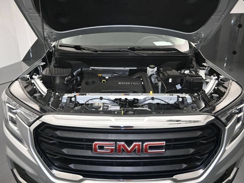 Used 2022 GMC Terrain SLE w/ Driver Convenience Package FWD image 26