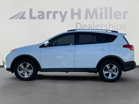 Used 2015 Toyota RAV4 XLE image 2