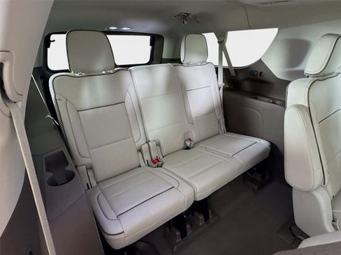 Certified 2021 GMC Yukon XL Denali w/ Advanced Technology Package AWD/4WD image 28