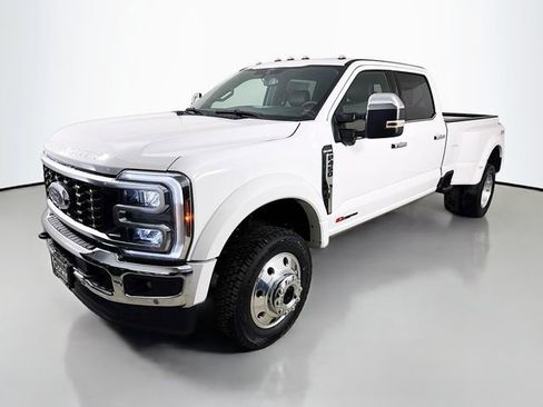 New 2026 Ford F450 King Ranch w/ Chrome Package image 3