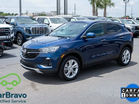 Used 2023 Buick Encore GX Preferred w/ Cold Weather Comfort Package AWD/4WD image 7