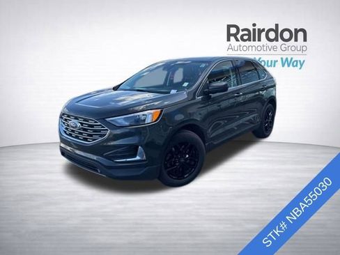 Used 2022 Ford Edge SEL image 3