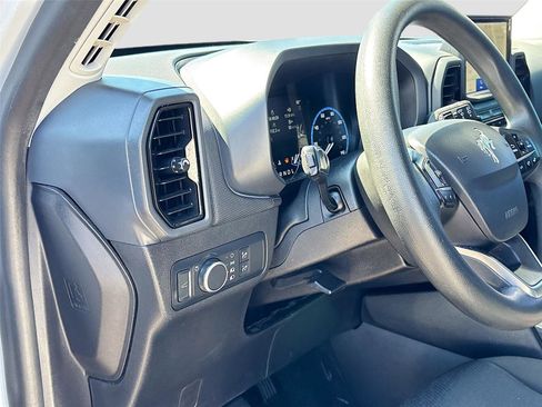 Used 2021 Ford Bronco Sport AWD/4WD image 10