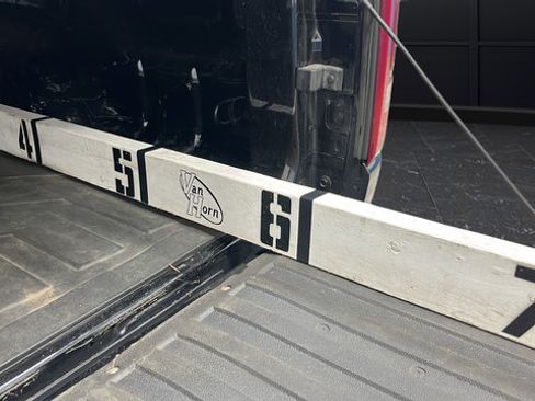 Used 2023 RAM 1500 Laramie AWD/4WD image 39