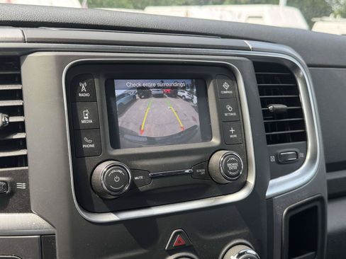 Used 2022 RAM 1500 Warlock AWD/4WD image 13