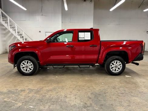 Used 2026 Toyota Tacoma SR AWD/4WD image 4