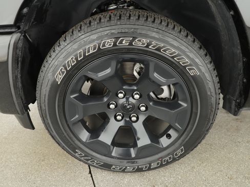 Used 2025 RAM 1500 Lone Star image 8