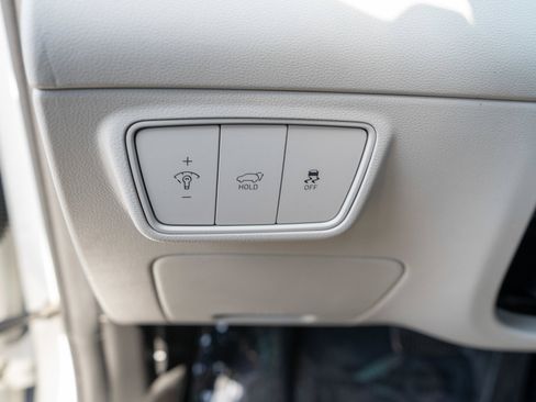 Used 2024 Hyundai Tucson Limited AWD/4WD image 17