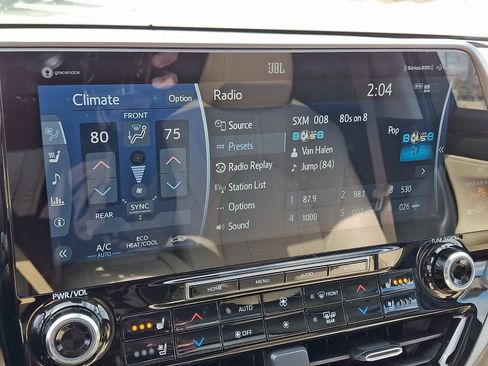 Used 2022 Toyota Highlander Limited image 20