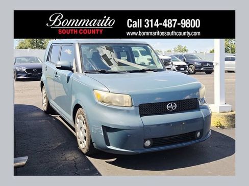Used 2008 Scion xB FWD image 1