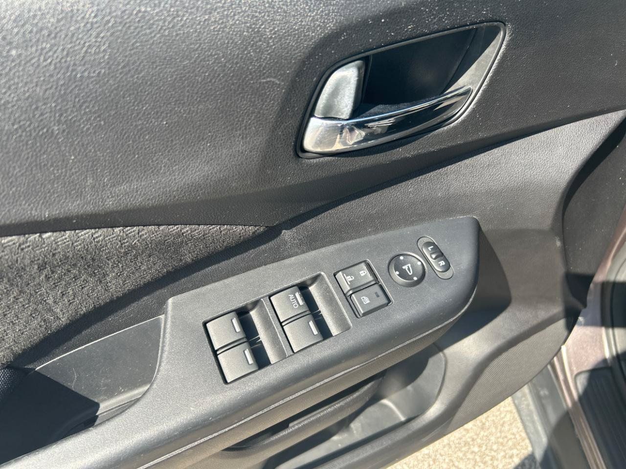 Used 2016 Honda CR-V EX image 12