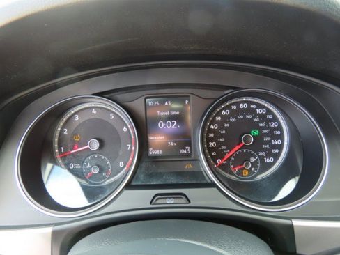 Used 2018 Volkswagen Atlas SE image 28