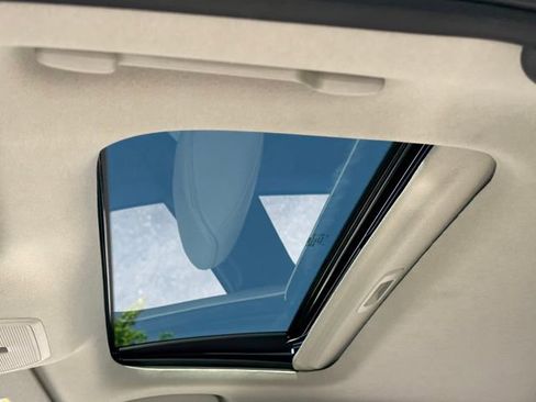 New 2026 Nissan Sentra SL FWD image 21
