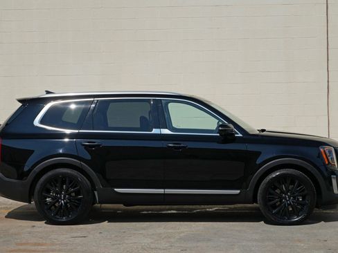 Used 2020 Kia Telluride SX w/ Towing Package FWD image 55