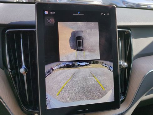 New 2026 Volvo XC60 B5 Plus w/ Climate Package image 19