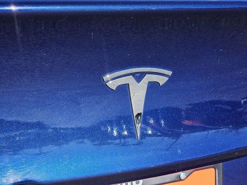 Used 2023 Tesla Model 3 Standard Range image 15