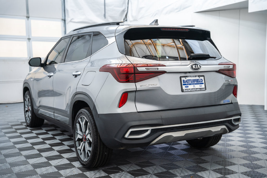Used 2021 Kia Seltos SX w/ SX Sunroof Package AWD/4WD image 6