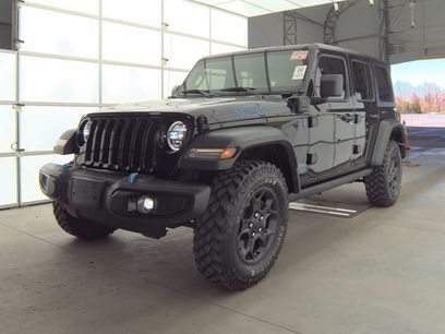Used 2023 Jeep Wrangler Unlimited w/ Cold Weather Group