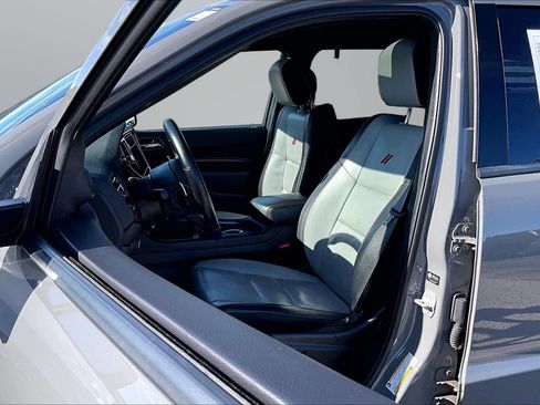 Used 2023 Dodge Durango R/T w/ Tow 'N Go Package AWD/4WD image 16