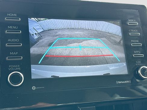 Used 2022 Toyota Camry LE image 13