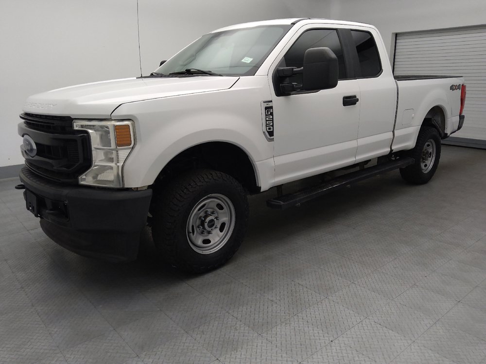 Used 2021 Ford F250 XL w/ Power Equipment Group AWD/4WD image 2
