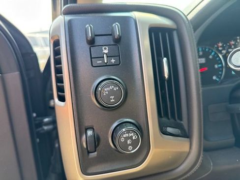 Used 2018 GMC Sierra 1500 Denali w/ Denali Ultimate Package AWD/4WD image 13