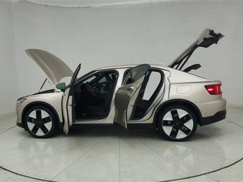 Used 2023 Polestar Polestar 2 Long Range Dual Motor w/ Pilot Pack image 72