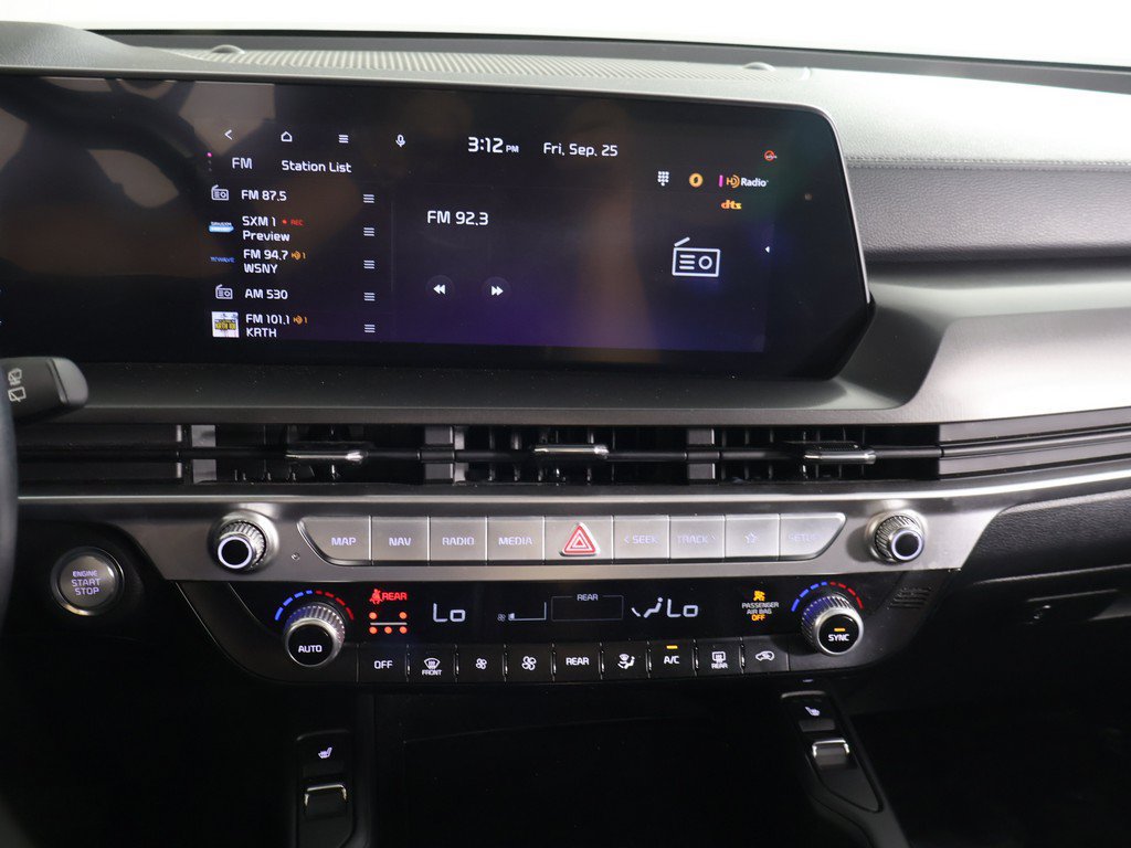 Used 2025 Kia Telluride S AWD/4WD image 49