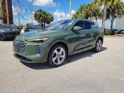 New 2025 Audi Q5 Prestige image 3