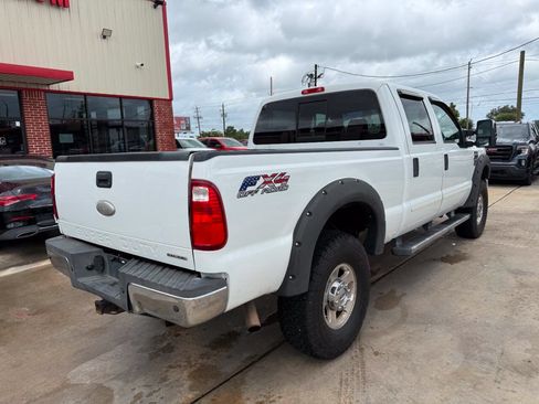 Used 2009 Ford F250 4x4 Crew Cab Super Duty image 4