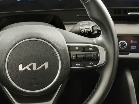 Used 2024 Kia Sportage EX image 29