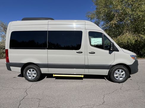 Used 2026 Mercedes-Benz Sprinter 2500 image 11
