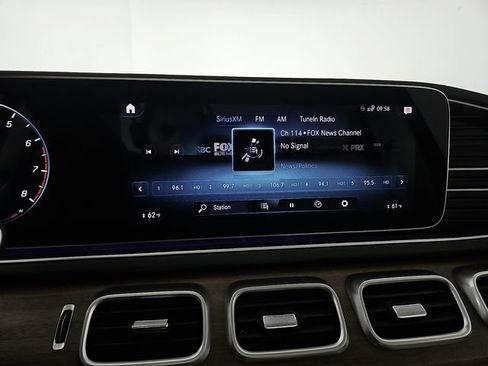 Used 2021 Mercedes-Benz GLE 350 image 18