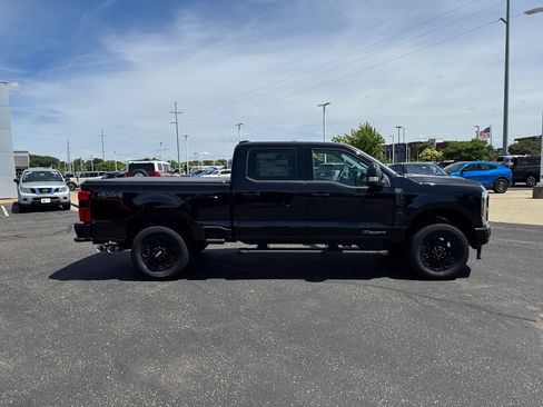 New 2026 Ford F350 Lariat w/ Black Appearance Package AWD/4WD image 2