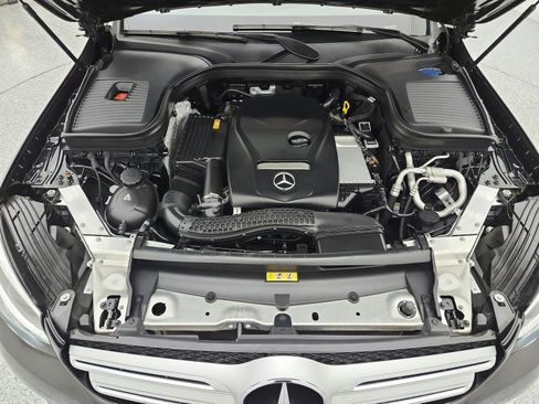 Used 2018 Mercedes-Benz GLC 300 image 16
