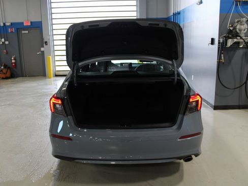 Used 2024 Honda Civic Sport image 43