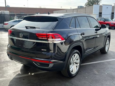 Used 2021 Volkswagen Atlas Cross Sport SE w/ Panoramic Sunroof Package image 7
