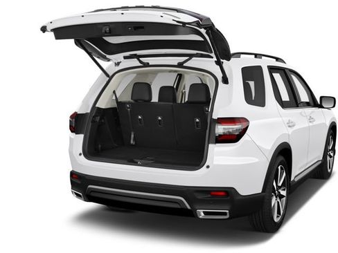 Used 2023 Honda Pilot TrailSport image 7