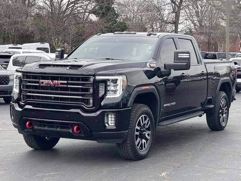 Used 2021 GMC Sierra 2500 AT4 w/ AT4 Premium Plus Package image 2