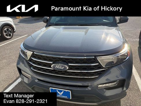 Used 2021 Ford Explorer XLT w/ Equipment Group 202A image 2