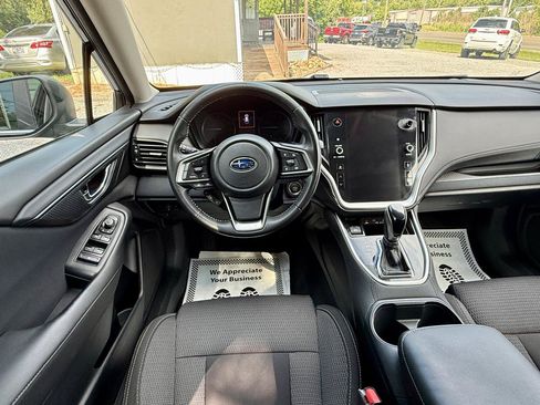 Used 2022 Subaru Outback Premium AWD/4WD image 19