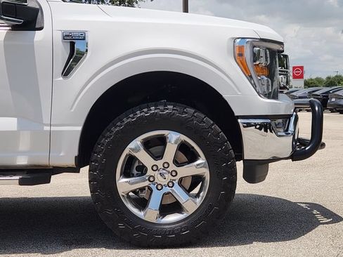 Used 2023 Ford F150 Lariat w/ FX4 Off-Road Package AWD/4WD image 9