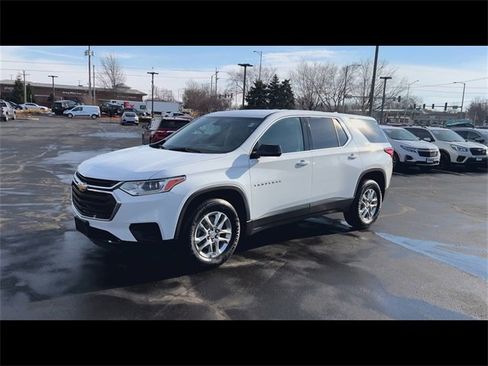 Certified 2020 Chevrolet Traverse LS image 4