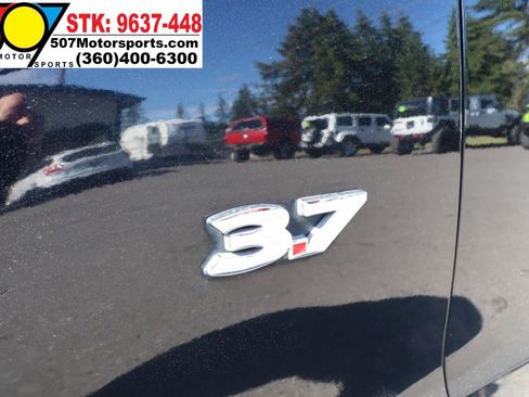 Used 2013 Ford Mustang Premium RWD image 13