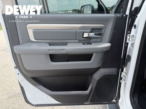 Used 2016 RAM 1500 Big Horn AWD/4WD image 27