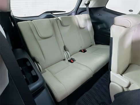 Used 2022 Subaru Ascent Premium w/ Convenience Package image 14