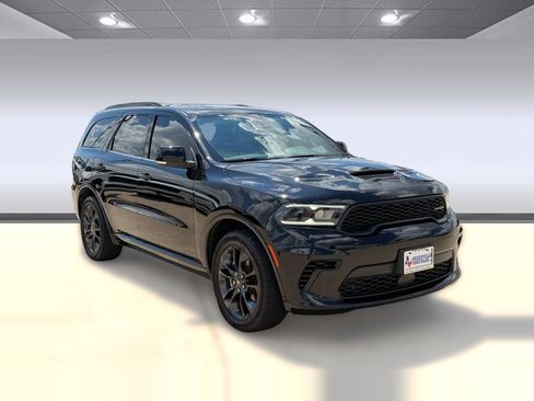 Used 2024 Dodge Durango GT RWD image 7