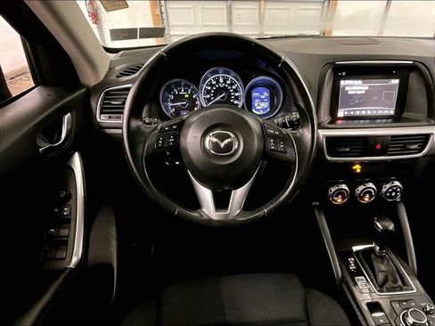 Used 2016 MAZDA CX-5 Touring w/ Bose/Moonroof Package FWD image 6