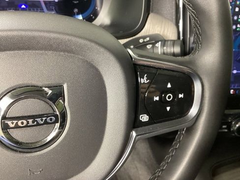 Certified 2023 Volvo S90 B6 Plus w/ Protection Package Premier image 30